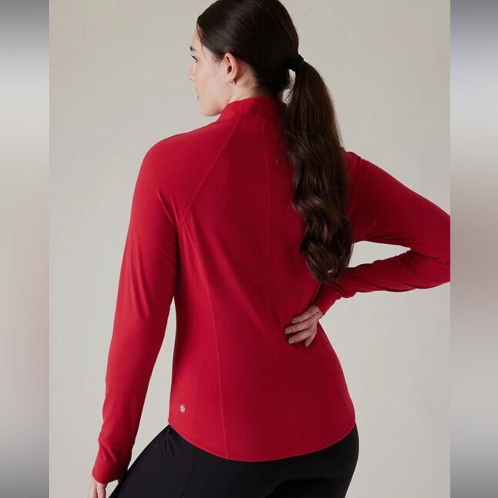 Athleta Salutation Half Zip Small - image 4